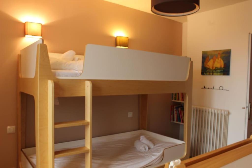 Le Jane : Centre Ville, Garage, Balcon Annecy Bagian luar foto